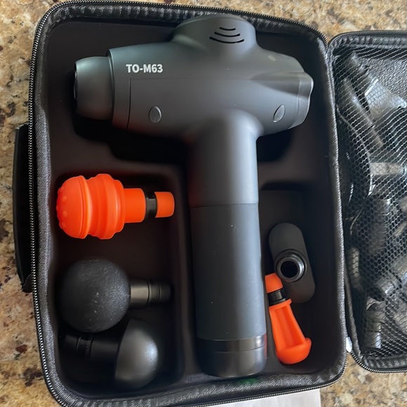 Massage Gun, TOLOCO TO-M63 Upgrade Percussion For Athletes Deep Tissue Muscle E2 - Picture 2 of 11